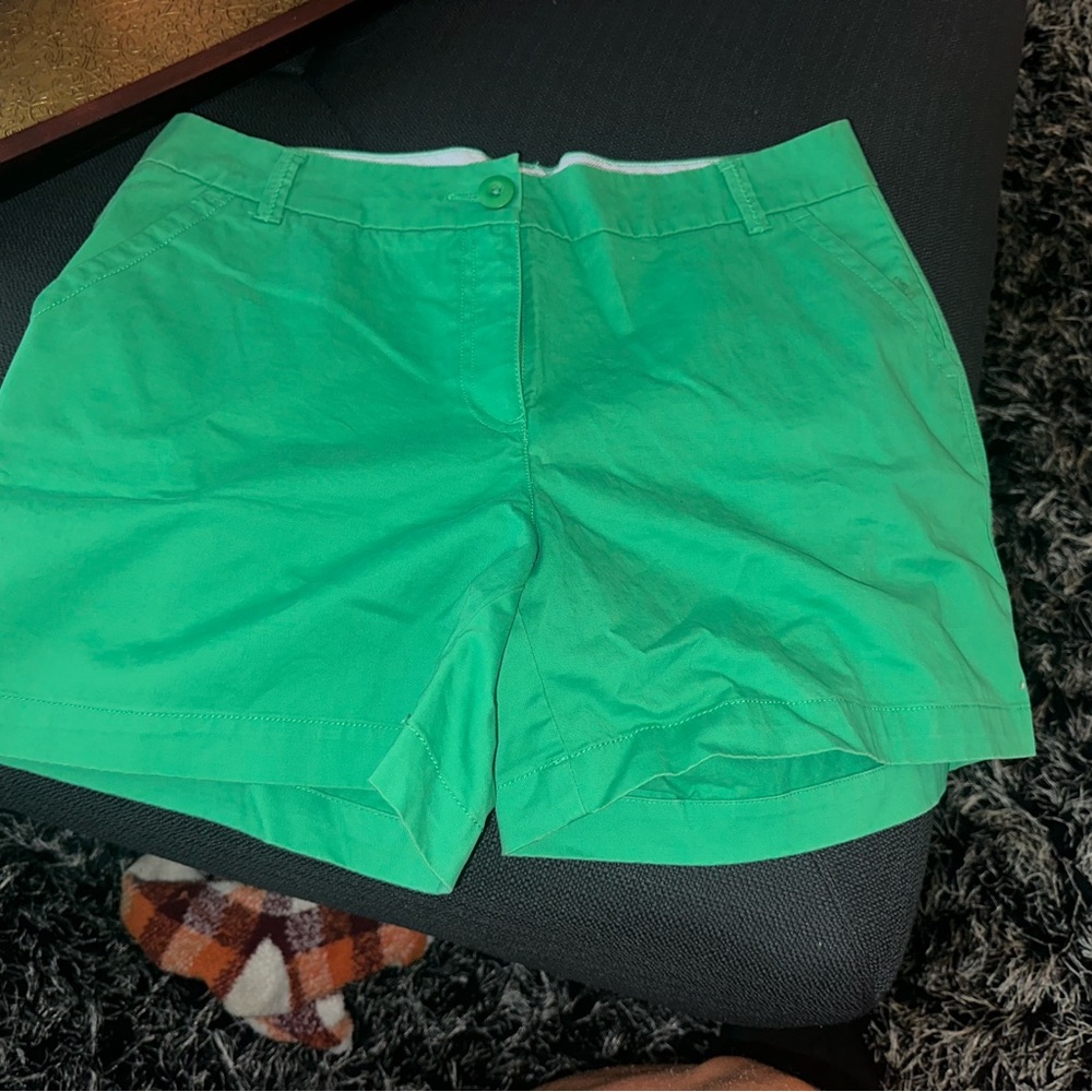 Crown & Ivy Vibrant Green Women's Bermudas - Picture 2 of 4